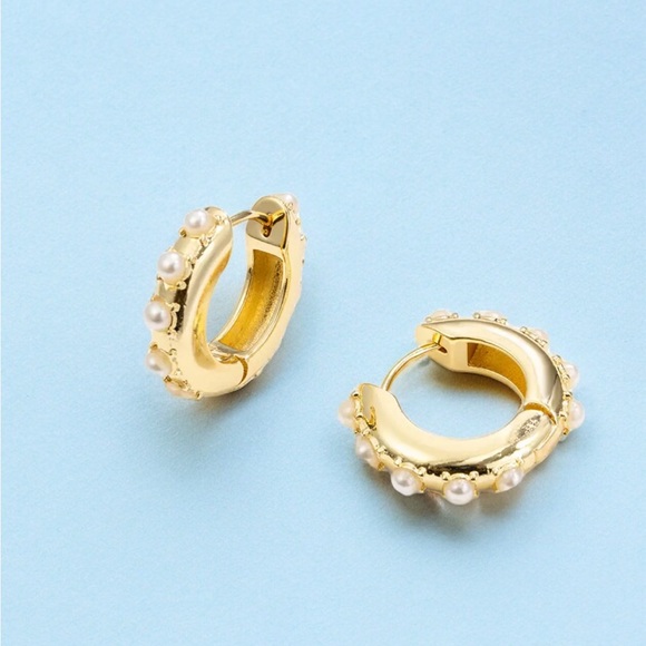 Anthropologie Jewelry - Anthro 14k Gold Filled Pearl Huggy Hoop Earrings